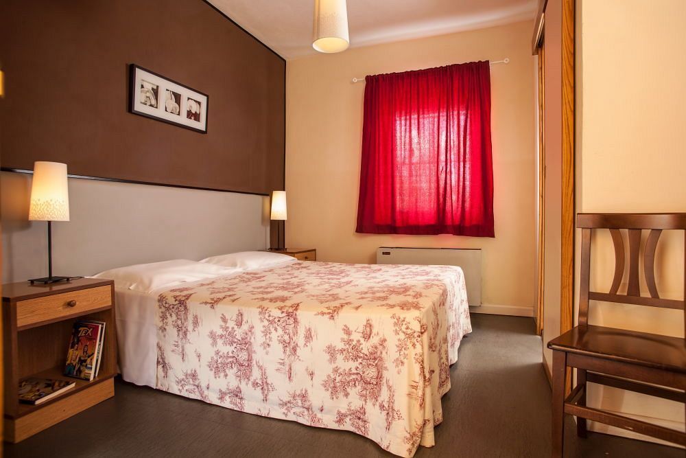 Hotel Casale Dei Massimi 2*