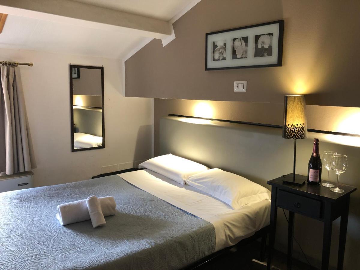 Hotel Casale Dei Massimi